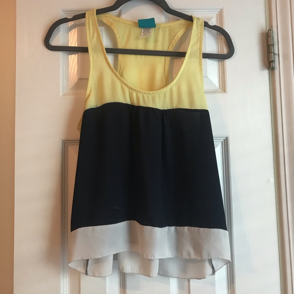 Boutique top
